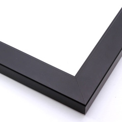This matte black frame with a smooth, satin finish features a flat surface and stepped inner lip.

1.3 " width: ideal for small to medium size images. Pair this simple, modern frame with almost any bold painting, print or photograph.